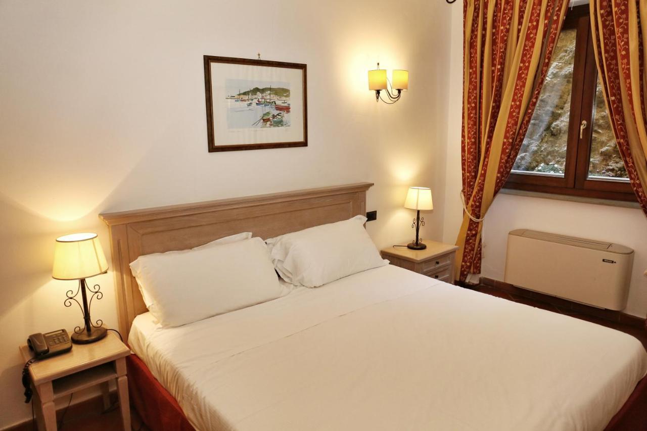 Albergo Filippo II Porto Santo Stefano  Dış mekan fotoğraf